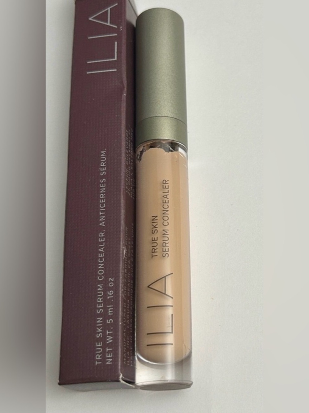 ILIA Cream Concealer Suma SC1.5 for a Flawless Finish
